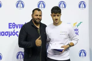 (ΦΩΤΟΣ) Επίδοση επιταγών Σχεδιασμού Προοπτικής ΚΟΑ από Λετυμπιώτη και Μιχαηλίδη