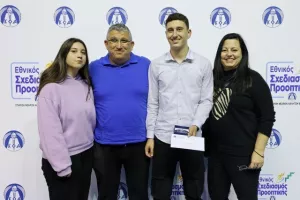 (ΦΩΤΟΣ) Επίδοση επιταγών Σχεδιασμού Προοπτικής ΚΟΑ από Λετυμπιώτη και Μιχαηλίδη