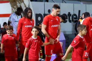Νέα Σαλαμίνα-Ομόνοια: 3η σερί… και είπε “ευχαριστώ” στα δώρα (Φώτος)