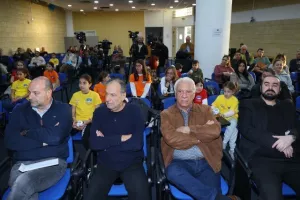 Ανανέωσαν τη συνεργασία τους Χαραλαμπίδης Κρίστης και ΚΟΕΑΣ (φώτος)