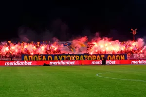 Ο κόσμος στο "Στέλιος Κυριακίδης" (Φώτος)