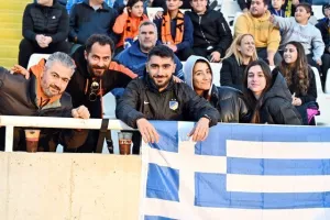 ΑΠΟΕΛ-Ομόνοια: Γαλαζοκίτρινη κυριαρχία με τριάρα και... κορυφή! (Φώτος)