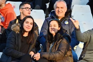 ΑΠΟΕΛ-Ομόνοια: Γαλαζοκίτρινη κυριαρχία με τριάρα και... κορυφή! (Φώτος)