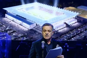 (ΦΩΤΟΣ) Το Χριστουγεννιάτικο πάρτυ του ΑΠΟΕΛ με πόλο έλξης τον Σα Πίντο!
