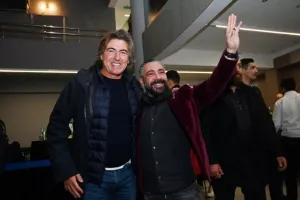 (ΦΩΤΟΣ) Το Χριστουγεννιάτικο πάρτυ του ΑΠΟΕΛ με πόλο έλξης τον Σα Πίντο!