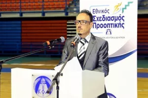 (ΦΩΤΟΣ) Επίδοση επιταγών Σχεδιασμού Προοπτικής ΚΟΑ από Λετυμπιώτη και Μιχαηλίδη