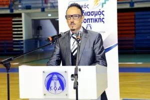 (ΦΩΤΟΣ) Επίδοση επιταγών Σχεδιασμού Προοπτικής ΚΟΑ από Λετυμπιώτη και Μιχαηλίδη