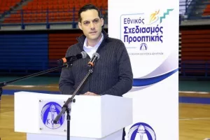 (ΦΩΤΟΣ) Επίδοση επιταγών Σχεδιασμού Προοπτικής ΚΟΑ από Λετυμπιώτη και Μιχαηλίδη