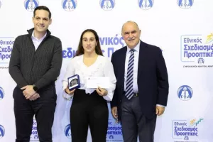 (ΦΩΤΟΣ) Επίδοση επιταγών Σχεδιασμού Προοπτικής ΚΟΑ από Λετυμπιώτη και Μιχαηλίδη