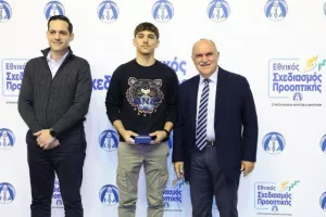 (ΦΩΤΟΣ) Επίδοση επιταγών Σχεδιασμού Προοπτικής ΚΟΑ από Λετυμπιώτη και Μιχαηλίδη