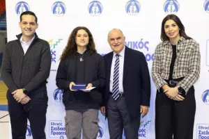 (ΦΩΤΟΣ) Επίδοση επιταγών Σχεδιασμού Προοπτικής ΚΟΑ από Λετυμπιώτη και Μιχαηλίδη