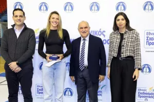 (ΦΩΤΟΣ) Επίδοση επιταγών Σχεδιασμού Προοπτικής ΚΟΑ από Λετυμπιώτη και Μιχαηλίδη
