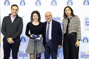 (ΦΩΤΟΣ) Επίδοση επιταγών Σχεδιασμού Προοπτικής ΚΟΑ από Λετυμπιώτη και Μιχαηλίδη