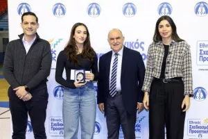 (ΦΩΤΟΣ) Επίδοση επιταγών Σχεδιασμού Προοπτικής ΚΟΑ από Λετυμπιώτη και Μιχαηλίδη