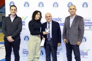 (ΦΩΤΟΣ) Επίδοση επιταγών Σχεδιασμού Προοπτικής ΚΟΑ από Λετυμπιώτη και Μιχαηλίδη