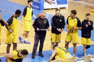 ΕΘΑ-Κεραυνός: Πέρασε άνετα από το "Ελευθερία" (Φώτος)