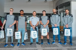 Όμορφη κίνηση από τον Απόλλωνα με δώρα και ευχές