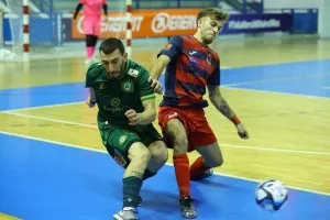 Ομόνοια-Αραράτ: Εύκολη νίκη και στο -1 από την κορυφή