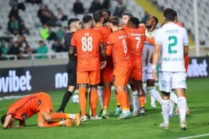 Ομόνοια-Καρμιώτισσα: 4η σερί (δύσκολη) νίκη και… βλέπει ντέρμπι "αιωνίων" (φώτος)