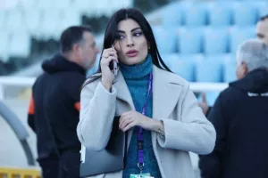 ΑΠΟΕΛ-Ομόνοια: Γαλαζοκίτρινη κυριαρχία με τριάρα και... κορυφή! (Φώτος)