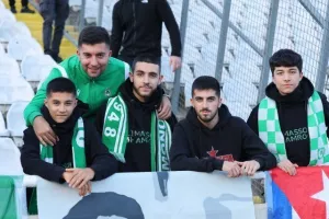 ΑΠΟΕΛ-Ομόνοια: Γαλαζοκίτρινη κυριαρχία με τριάρα και... κορυφή! (Φώτος)