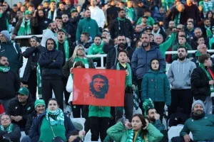 ΑΠΟΕΛ-Ομόνοια: Γαλαζοκίτρινη κυριαρχία με τριάρα και... κορυφή! (Φώτος)