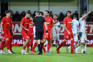 Νέα Σαλαμίνα-Ομόνοια: 3η σερί… και είπε “ευχαριστώ” στα δώρα (Φώτος)