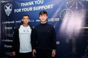 ΑΝΟ/ Χριστουγεννιάτικο (οικογενειακό) πάρτι! (Φώτος)