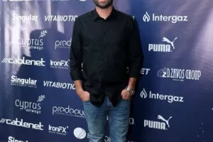 ΑΝΟ/ Χριστουγεννιάτικο (οικογενειακό) πάρτι! (Φώτος)