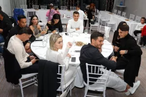 ΑΝΟ/ Χριστουγεννιάτικο (οικογενειακό) πάρτι! (Φώτος)