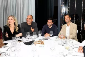 ΑΝΟ/ Χριστουγεννιάτικο (οικογενειακό) πάρτι! (Φώτος)