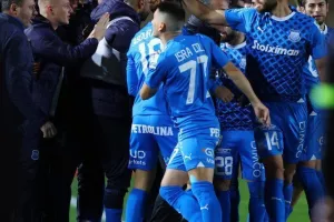 Καρμιώτισσα-Απόλλων: "Xιτσκοκικό" φινάλε με 7 γκολ και ΔΙΠΛΟ στο 90+6!