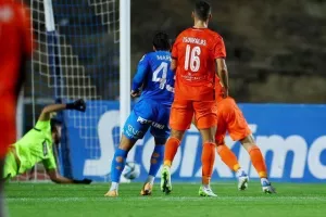 Καρμιώτισσα-Απόλλων: "Xιτσκοκικό" φινάλε με 7 γκολ και ΔΙΠΛΟ στο 90+6!