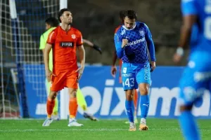 Καρμιώτισσα-Απόλλων: "Xιτσκοκικό" φινάλε με 7 γκολ και ΔΙΠΛΟ στο 90+6!