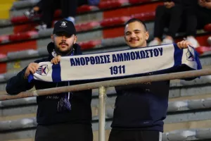 Φωτορεπορτάζ/ Ο κόσμος στο Βαρωσιώτικο ντέρμπι