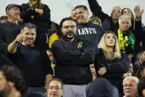 Ανόρθωση-ΑΕΚ: "Χ"άλασε νωρίς, κρίθηκε... στις αποβολές