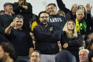 Ο κόσμος στο "ΠΑΠ" (Φώτος)