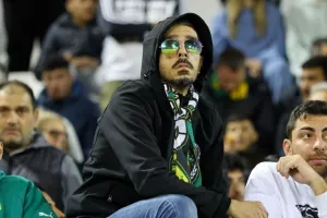 Ανόρθωση-ΑΕΚ: "Χ"άλασε νωρίς, κρίθηκε... στις αποβολές