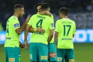 Ανόρθωση-ΑΕΚ: "Χ"άλασε νωρίς, κρίθηκε... στις αποβολές