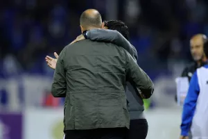 Αγκαλιάστηκαν μετά το "Χ"