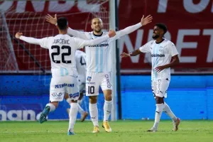 Οθέλλος-Απόλλων: Νίκη μετά από 1,5 μήνα με… οδηγό τον Βαλμπουενά (φώτος)