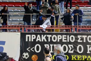 (Βαλμπουενά) Στο πέταλο, για καλό... σκοπό