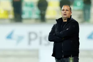 Να βάλει... ΣΤΟΠ