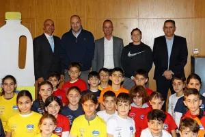 Ανανέωσαν τη συνεργασία τους Χαραλαμπίδης Κρίστης και ΚΟΕΑΣ (Φώτος)