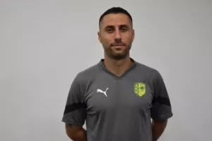 Προσθήκη... Gal Noam Barshan