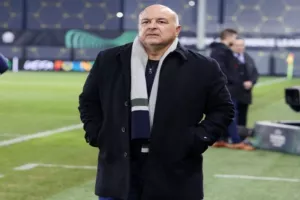 Γιορτάζει ο Πρόεδρος!