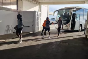 Η άφιξη της ΑΕΚ (Φώτος)