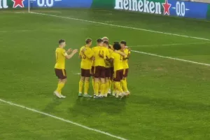 11 λεπτά αγώνα, 2 γκολ οι Τσέχοι