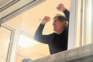 Μετά το 3-0/ Οι έξαλλοι πανηγυρισμοί του Σα Πίντο! (Φώτος Kerkida) 