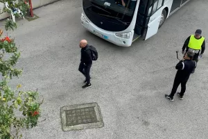 (ΦΩΤΟΣ Kerkida) Η άφιξη της Καρμιώτισσας 